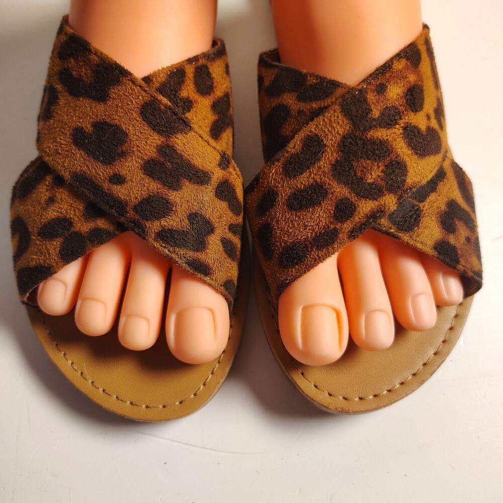 Forever 21 Leopard Slide Sandals Flat Cheetah Animal Slide Size 7 - Picture 3 of 9